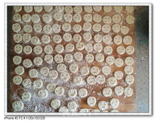 Smiling Potato Cakes are Very Popular Among Children! recipe