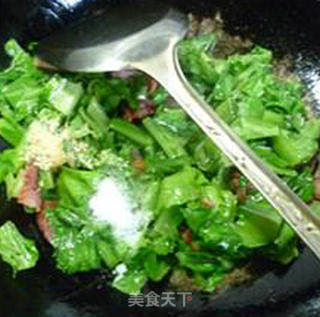 Shuang La Stir-fried Lettuce recipe