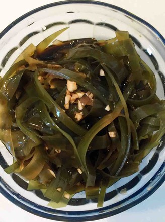 Sour Garlic Kelp recipe