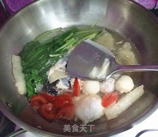 Three Fresh Noodles with Fish Ball and Belly recipe