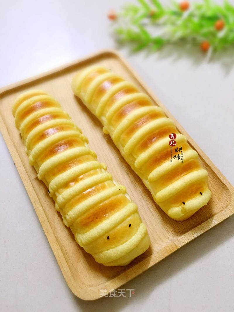 #新良第一节烤大赛#caterpillar Bread recipe