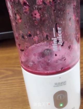 Ruby Blueberry Water recipe