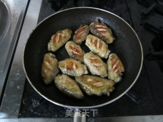 Grilled Chicken Wings with Mushrooms and Chestnuts recipe