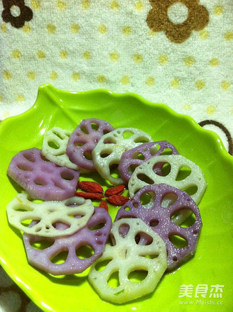 Cold Colored Lotus Root Slices recipe