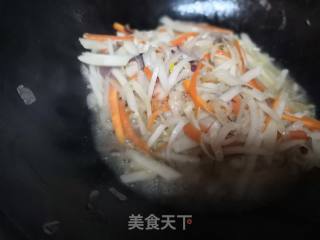 Stir-fried Squash with Carrots recipe