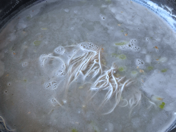 Physalis Noodles recipe