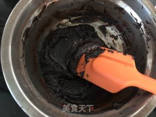 Chocolate Concave Cake recipe