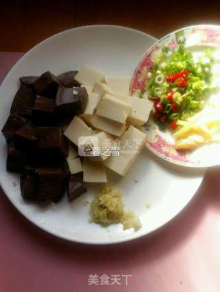 Spicy Duck Blood Tofu recipe