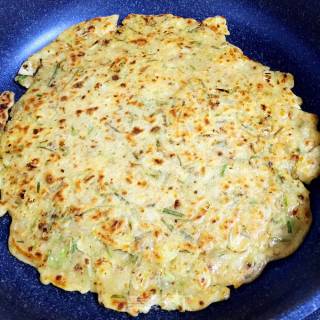 Root Garlic Pancakes recipe