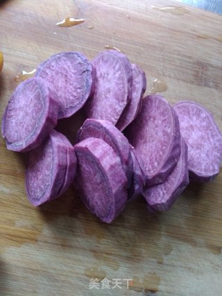 Purple Sweet Potato Bread Roll recipe