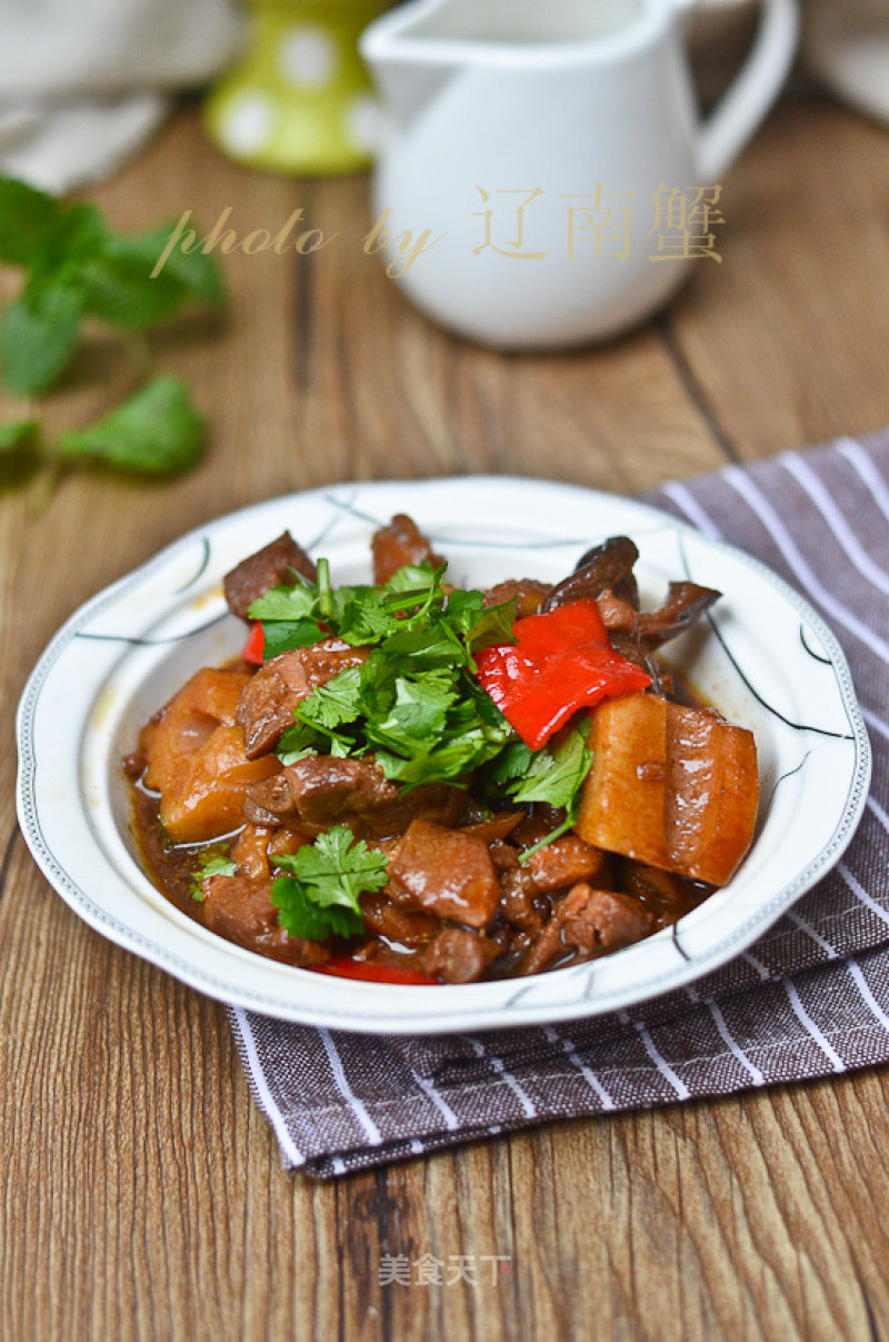 Braised Chicken Nuggets with Lotus Root recipe