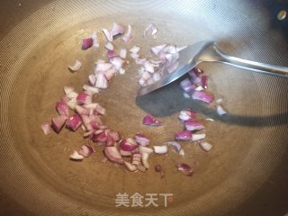 Stir-fried Potato Leaves with Shallots recipe