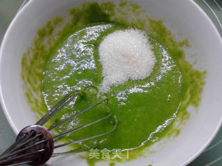 Yeast Version of Spinach Puree Egg Soft Pie recipe