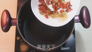 Guangdong Old Fire Soup-tianma Fish Head Soup recipe