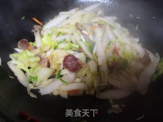 Stir-fried Chinese Cabbage Stem with Sausage recipe