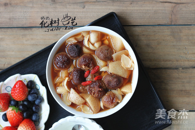 Fig and Lily Stewed Sydney recipe