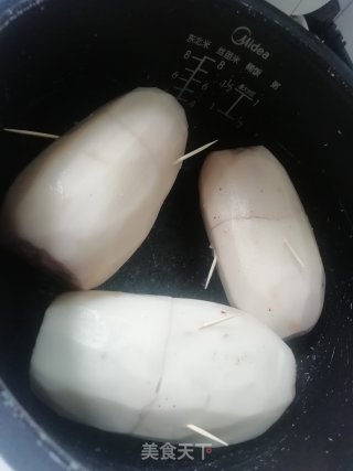 Glutinous Rice, Red Dates and Lotus Root recipe