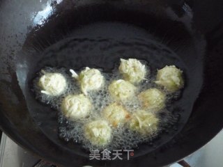 Delicious But Not Hot-mung Bean and Radish Balls recipe