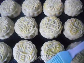 Five Kernel Moon Cakes recipe