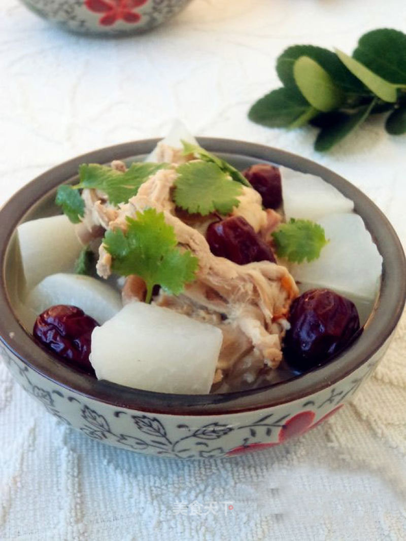 Duck Bone Soup with White Radish and Red Dates recipe