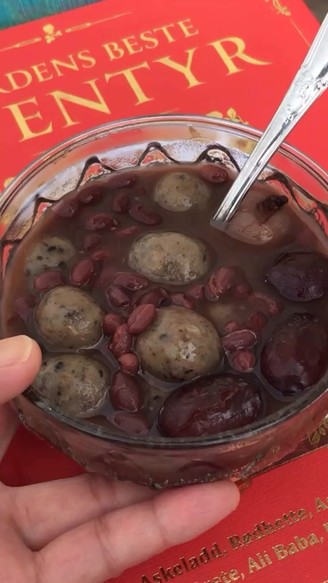 Red Bean and Red Date Ball Soup recipe