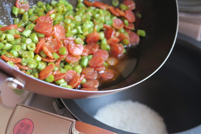 Braised Nine Yang Fresh Rice with Sausage and Beans recipe