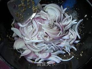 Stir-fried Shredded Chicken with Black Pepper and Onion recipe