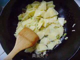 Potato Chips with Green Pepper. recipe