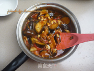 Braised Purple Eggplant with Soy Beans recipe