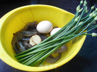 Leek Flower Shrimp Egg Drop Soup recipe