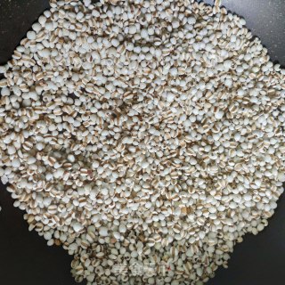 Stir-fried Barley Soaked in Water-a Magic Formula for Removing Dampness, Whitening and Detoxification recipe