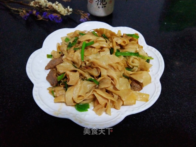Stir-fried Bean Curd with Chives