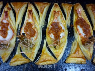 Puff Pastry Grilled Prawns recipe