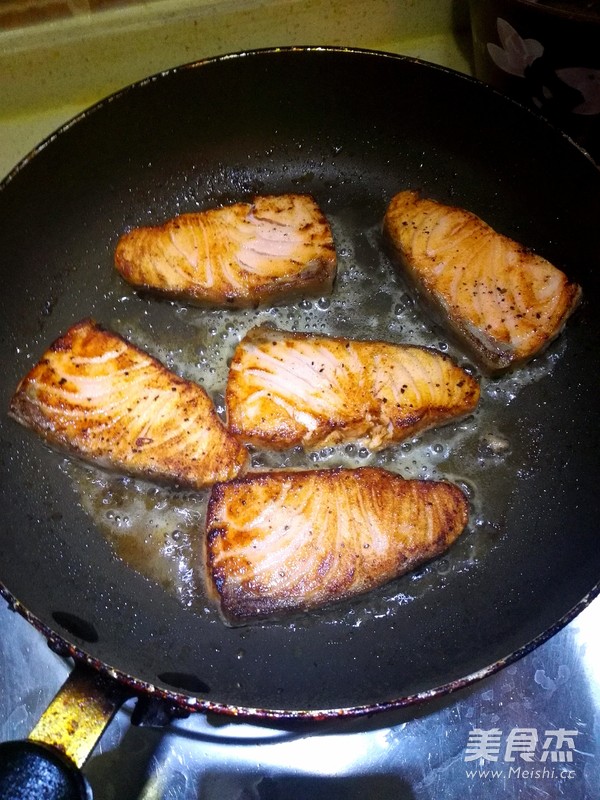 Pan-fried Salmon recipe