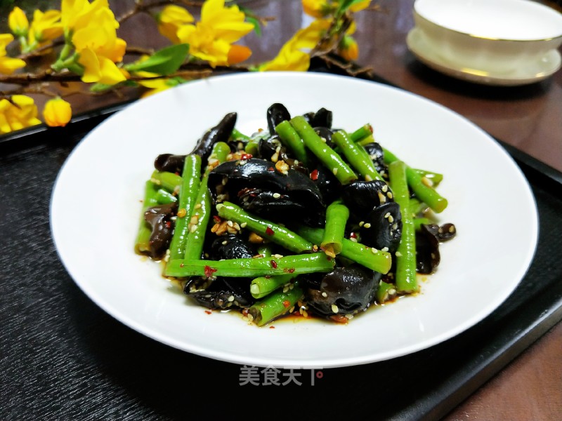 Cold Beans with Fungus recipe