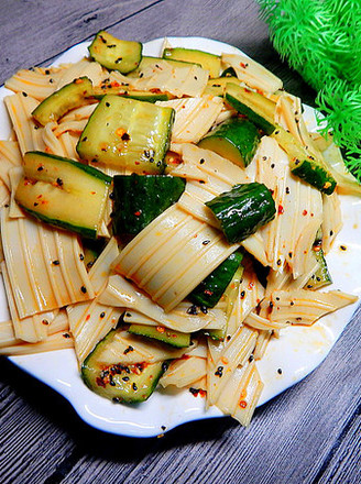 Cucumber Taro Noodles recipe