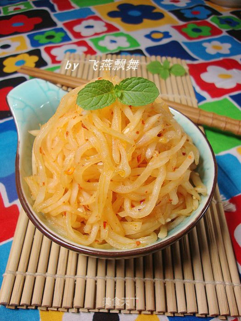 Sour and Spicy Appetizer Cold Dish------【sour and Spicy Carrot Shredded】 recipe