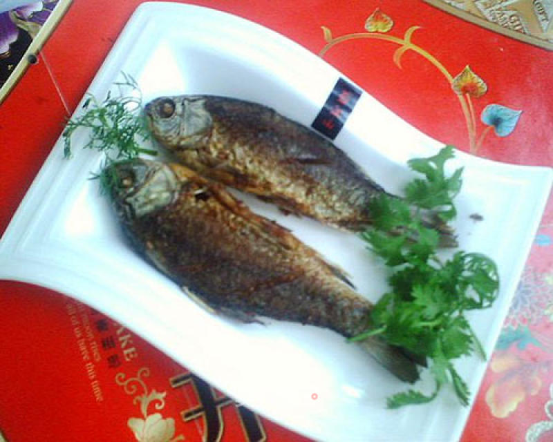 Dry Fried Crucian Carp