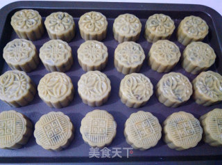 Brown Sugar Five-nut Moon Cakes in Memory recipe