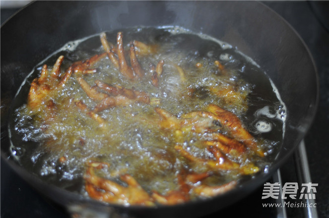 A Must-have for The Chinese New Year Banquet-tiger Skin Chicken Feet recipe