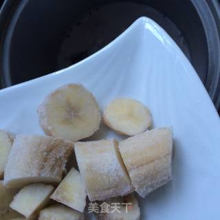 Mulberry Sauce Fruit Cup recipe