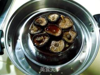 Family Banquet Dishes "thousand Lianfu Wanzi Kourou" recipe