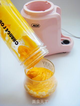 Mango Banana Smoothie recipe