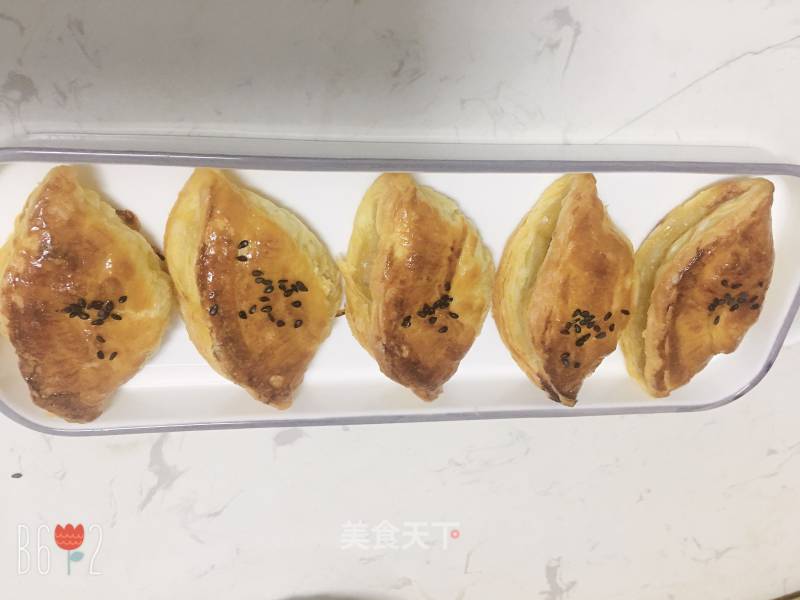 Banana Pie with Egg Tart Crust recipe