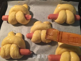 #the 4th Baking Contest Cum is Love to Eat Festival #rabbit Sausage Bread recipe