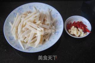 Hot and Sour Bamboo Shoots recipe