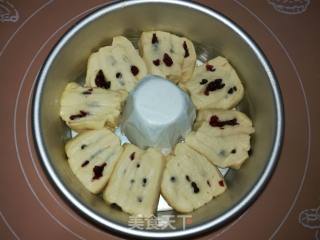 Cranberry Chocolate Bean Pulled Bread recipe