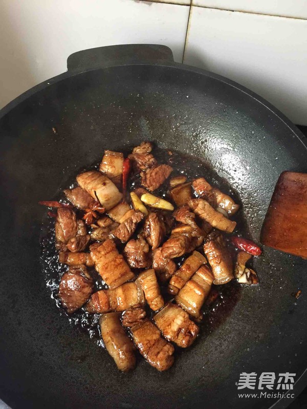 Braised Pork and Dried Bamboo Shoots recipe