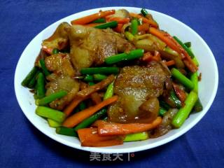 Twice-cooked Pork with Garlic Moss recipe