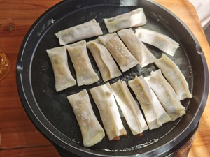 Crispy Mushroom and Egg Pot Stickers recipe